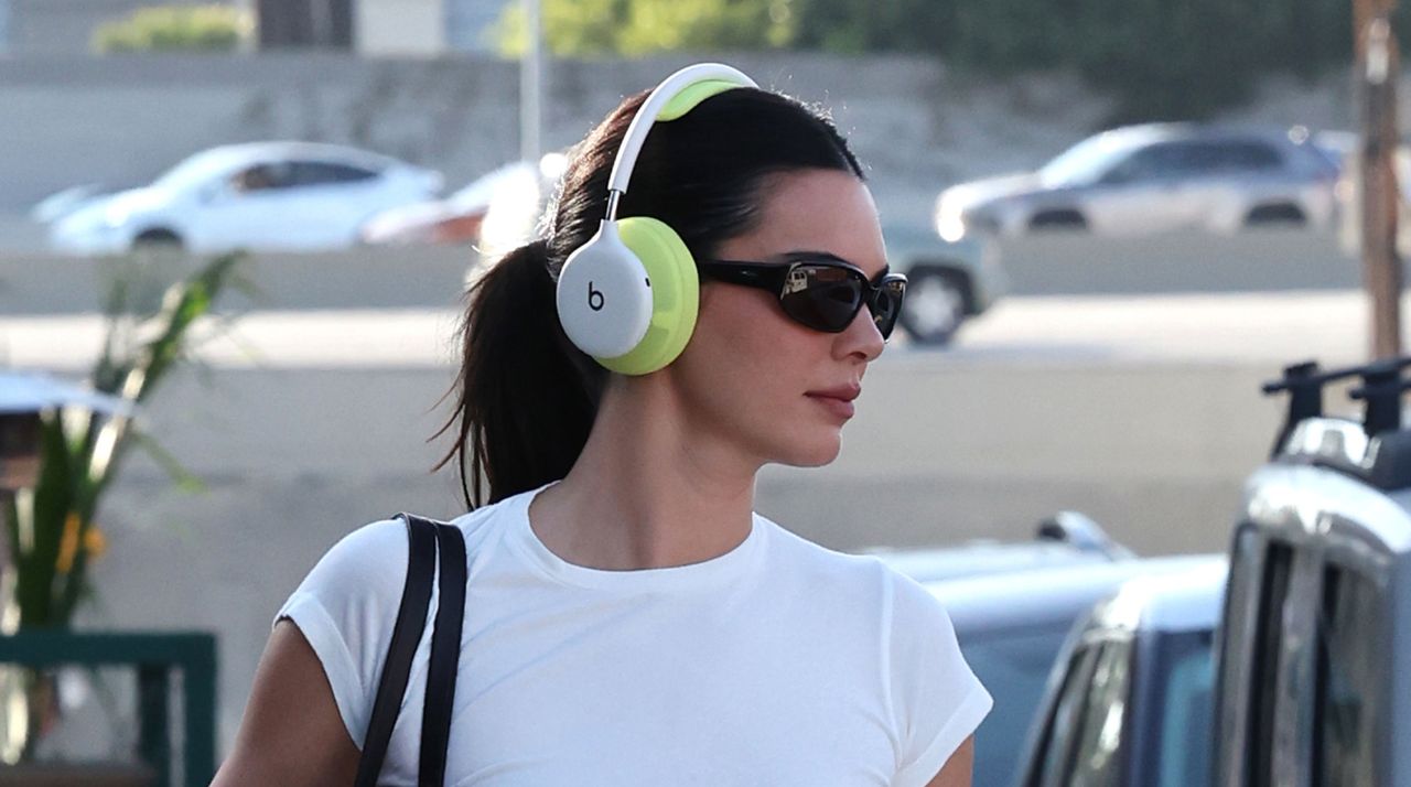 Kendall Jenner delivers a masterclass in styling an all-white outfit before Labor Day