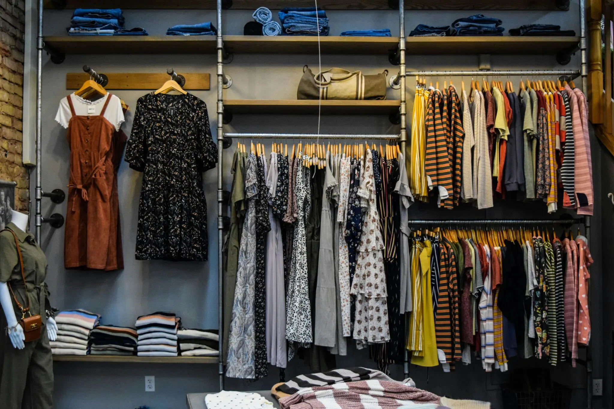 Galliano Zara colección: Reform convierte la casi alta costura en ...