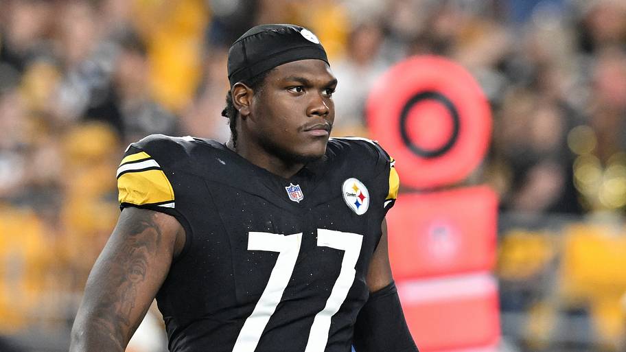 Dallas Cowboys land former first-round OT in trade with Steelers