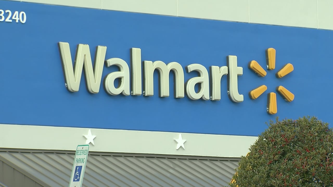 Shopper says someone ran up $2K Walmart tab in her name