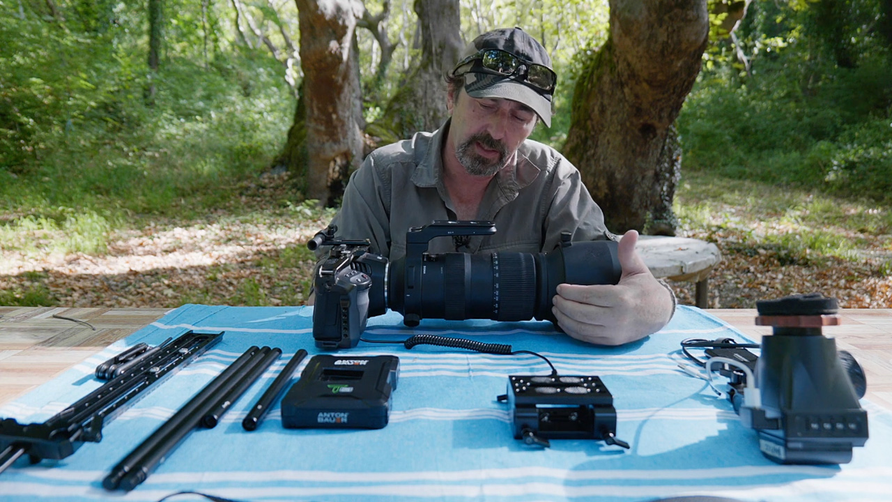 Massive optical zoom setup for frame filling wildlife shots