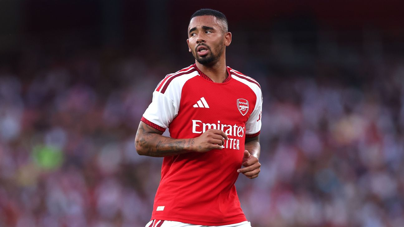 Arsenal's Gabriel Jesus arrives in Barcelona to complete transfer