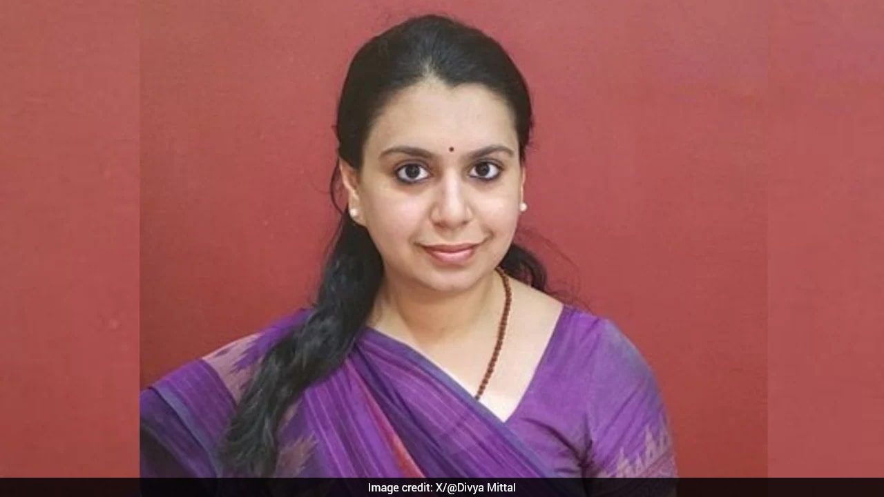 Senior IAS Officer Divya Mittal Resigns After 13 Years, Shares Heartfelt Post
