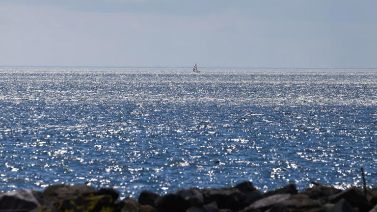 Google Maps changes Lake Ontario to 'Lake America' in US searches