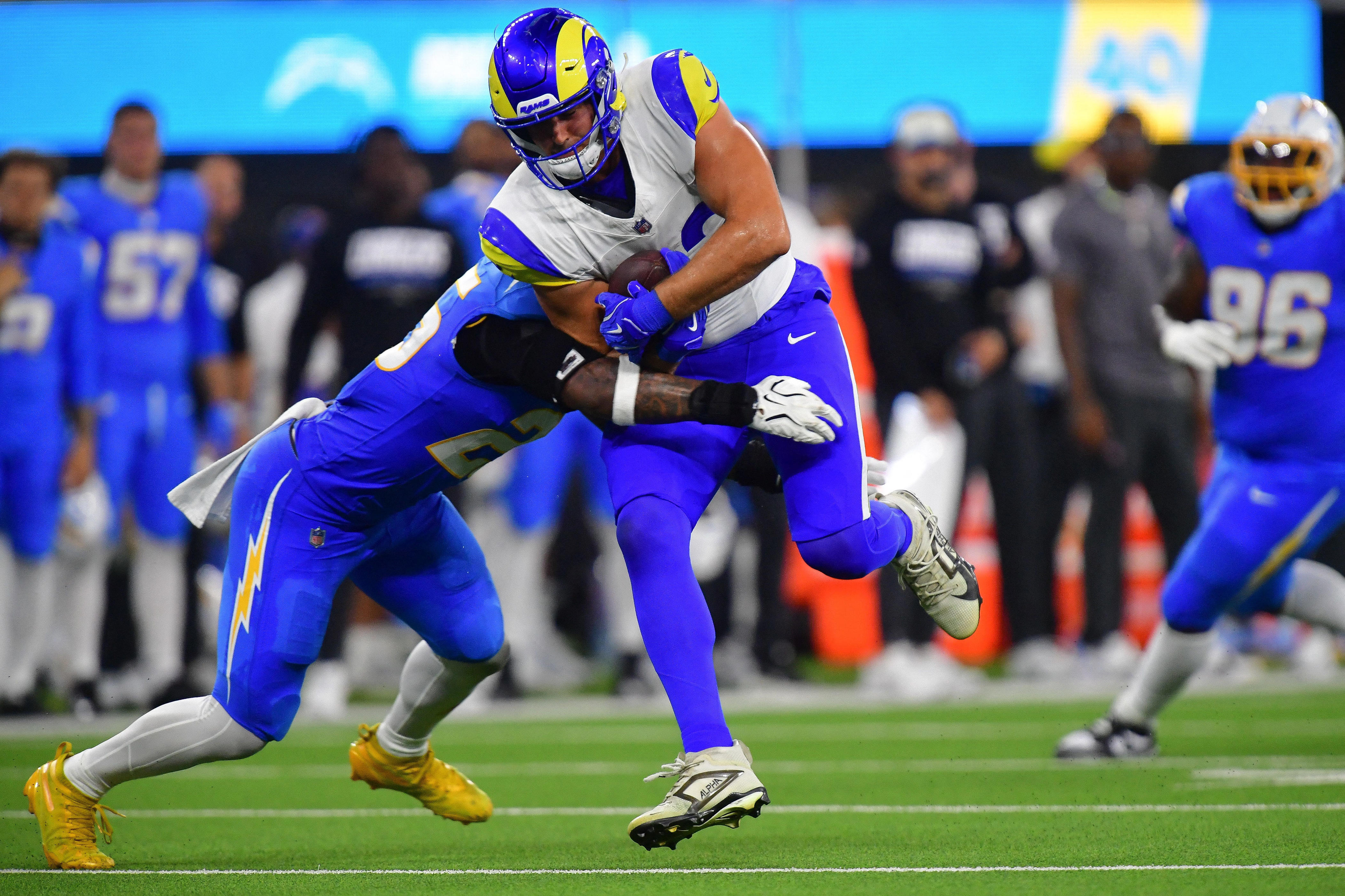 Report: Rams trade young TE to Packers