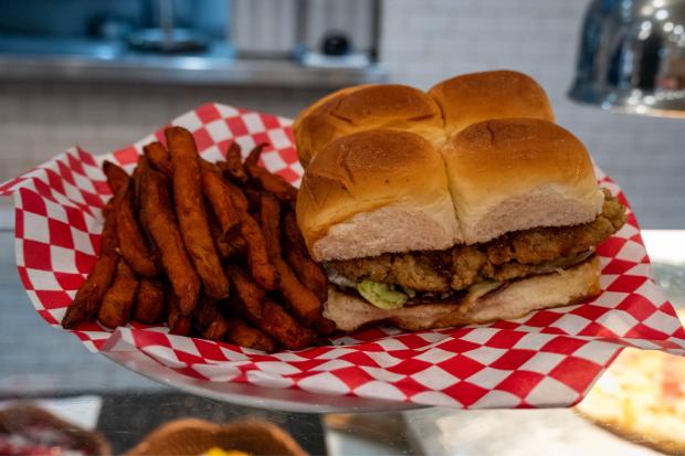 All the US fast food chains opening branches in the UK in 2026 for ...