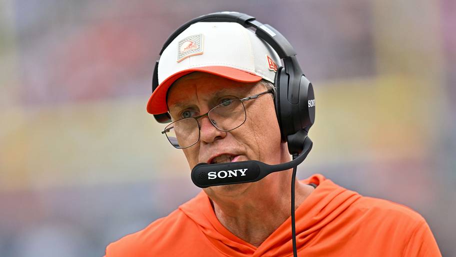 Browns' official 53-man roster hints at much bigger moves to come