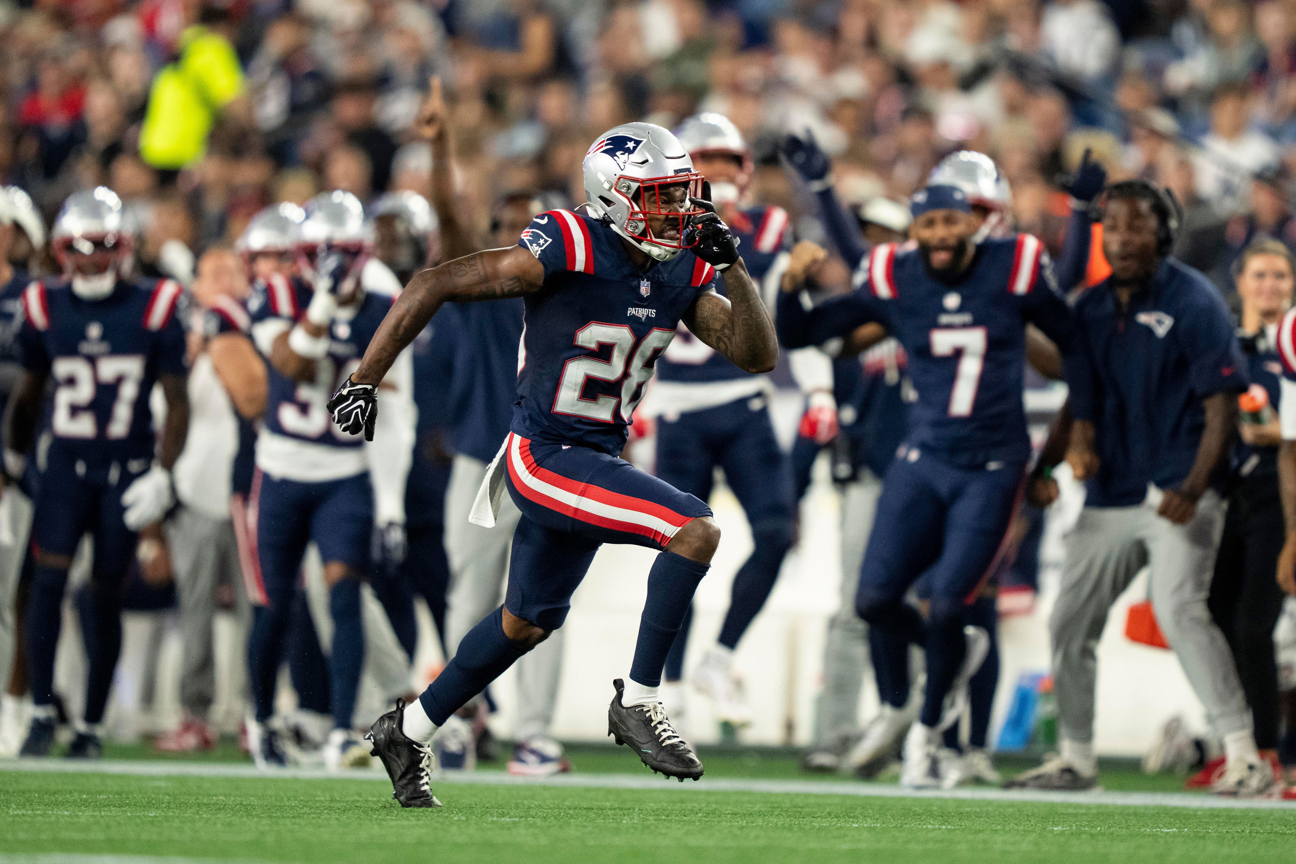 Patriots make final 11 moves down to initial 53-man roster