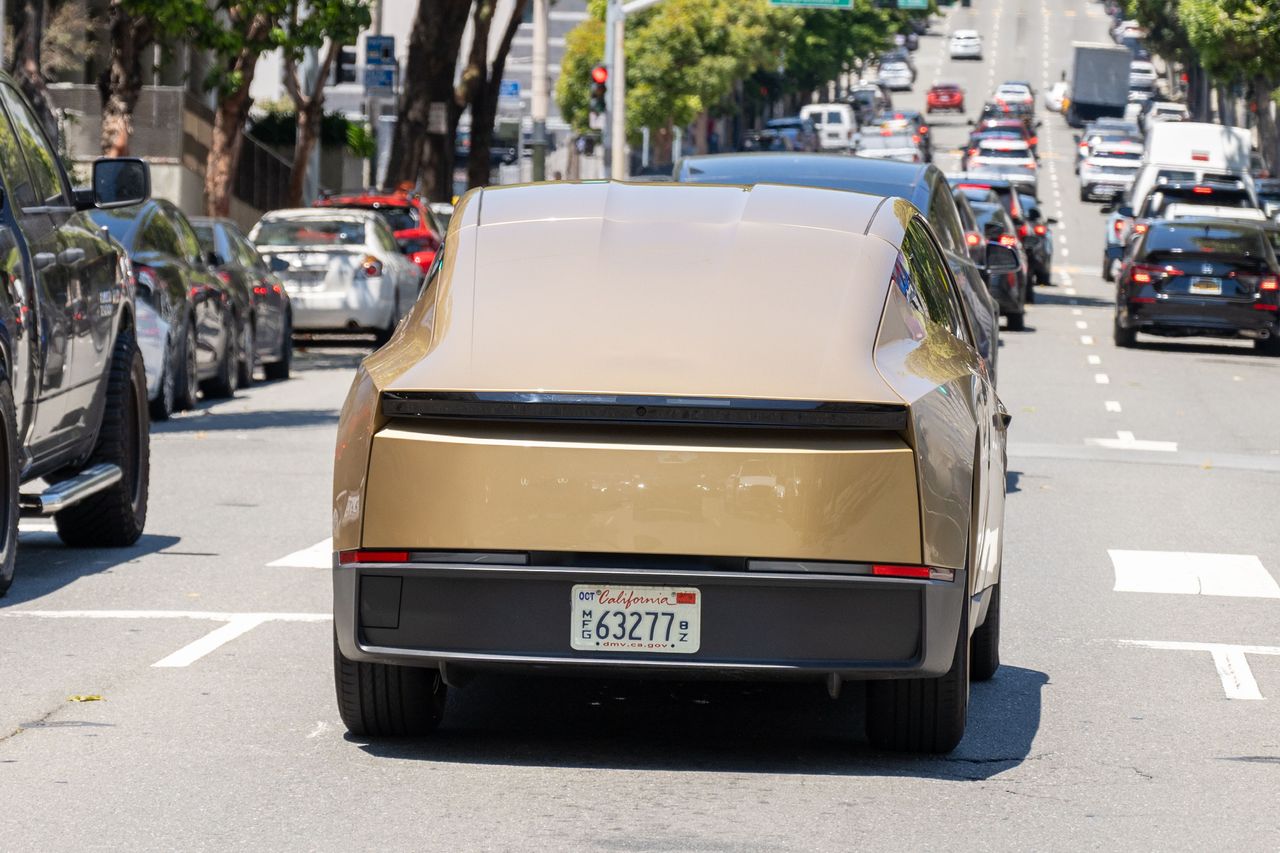 Tesla Cybercab hype builds: Cathie Wood, Chamath cheer Musk’s AI ...