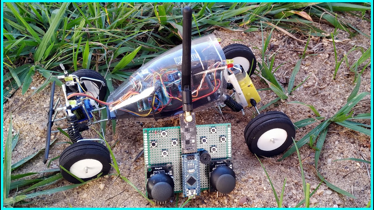 Automodelo DIY com material reciclado e Arduino