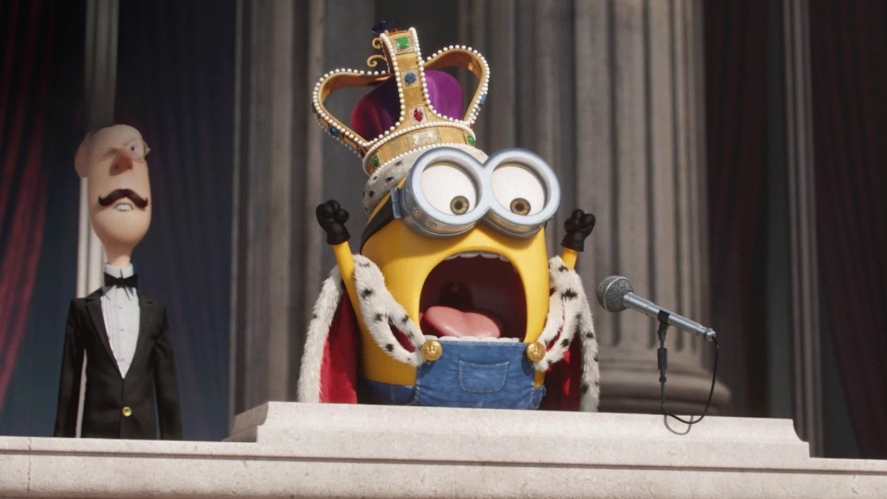 Bob accidentally becomes king of England (hilarious scene) | Minions (2015)