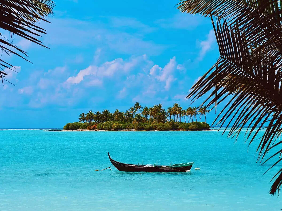 MakeMyTrip, Fly91 give Lakshadweep holidays a direct-flight boost from ...