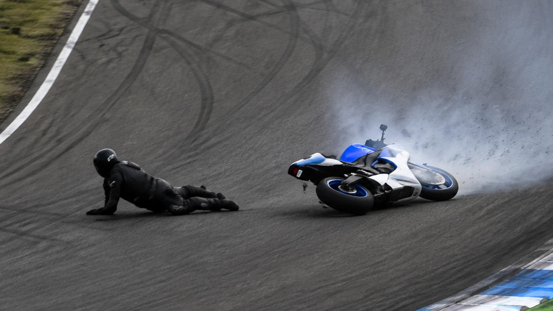 Tourist drivers and riders face wild crashes at Hockenheim Ring