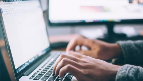 Is Spectrum down? Users report outage as internet and WiFi issues spike ...