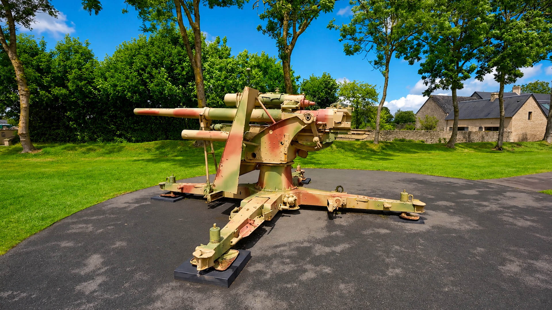 Overlord Museum D-Day tour in Normandy France (4K)