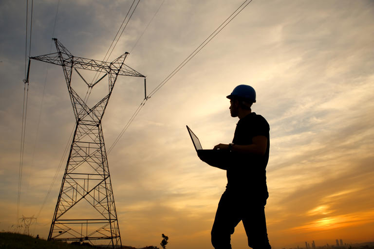 Why PG&E stock just crashed