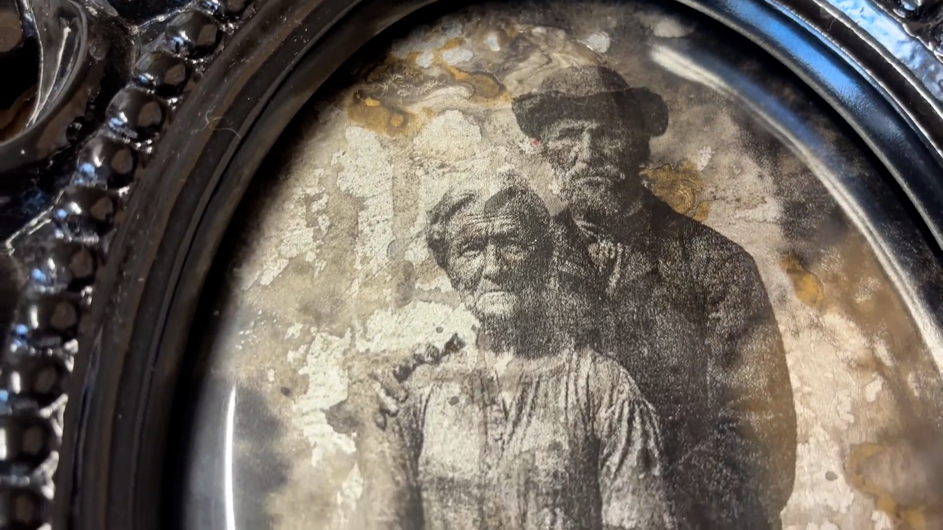 Make faux tintype photos with foil and transparency film