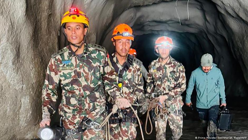 Rescuers have been working to reach hundreds of workers trapped in tunnels of damaged hydropower projects