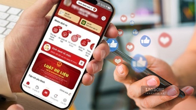 Cho mượn điện thoại đang mở VNeID: Ai chịu trách nhiệm nếu phát sinh giao dịch?