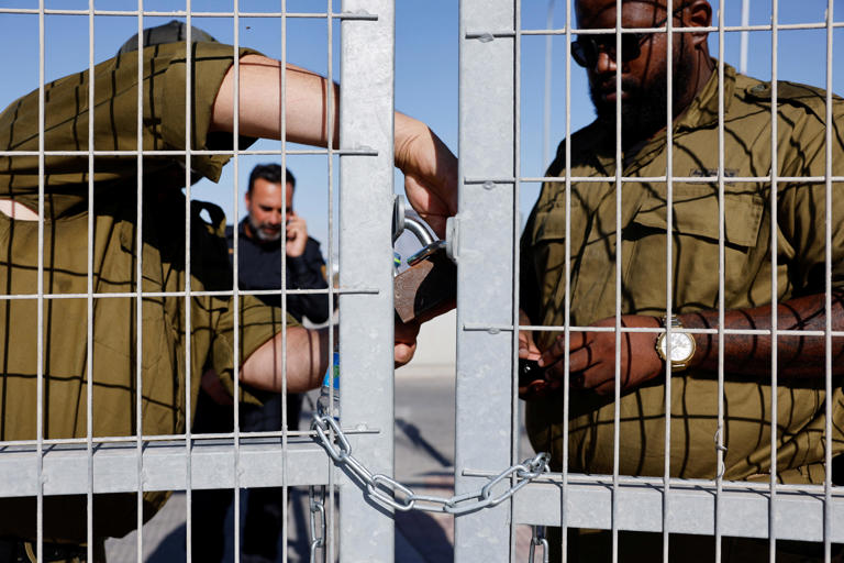 Soldiers implicated in Sde Teiman affair sue IDF, police, several ...