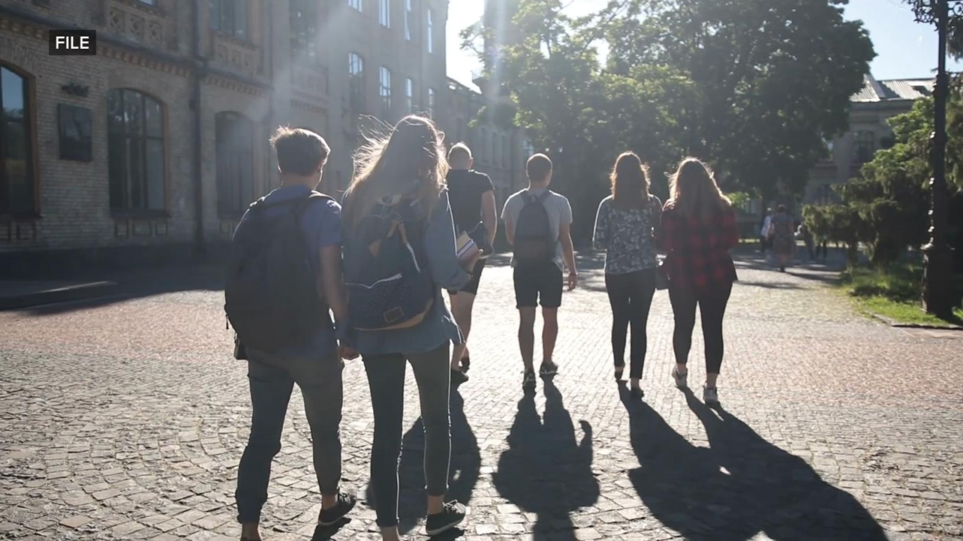 Some colleges offering 3-year degree programs