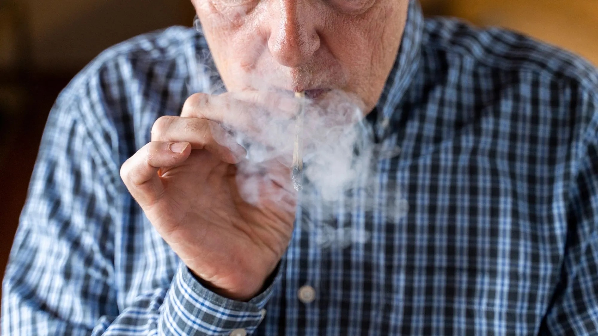 This is the most effective way to quit smoking, according to a massive ...