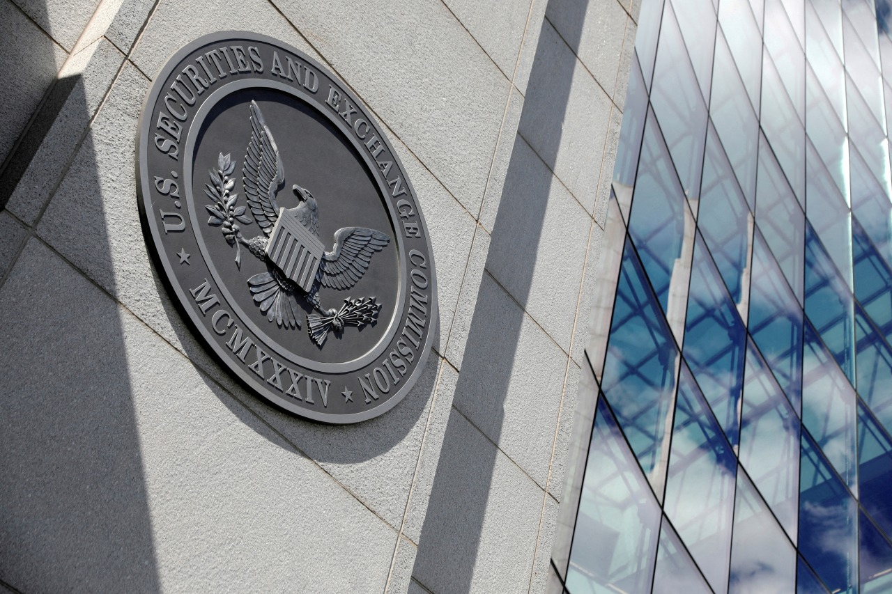 SEC presses investment firms to prove they have access to shares in hot startups