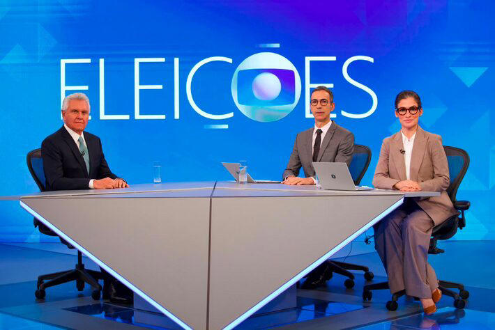 Ronaldo Caiado com Renata Vasconcellos e César Tralli nos Estúdios Globo. Foto: Manoella Mello/Globo