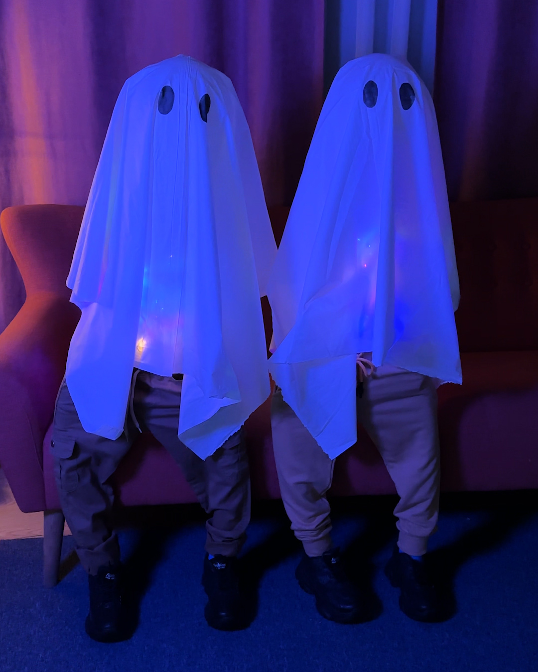classic-diy-ghost-costumes-for-a-haunting-good-time