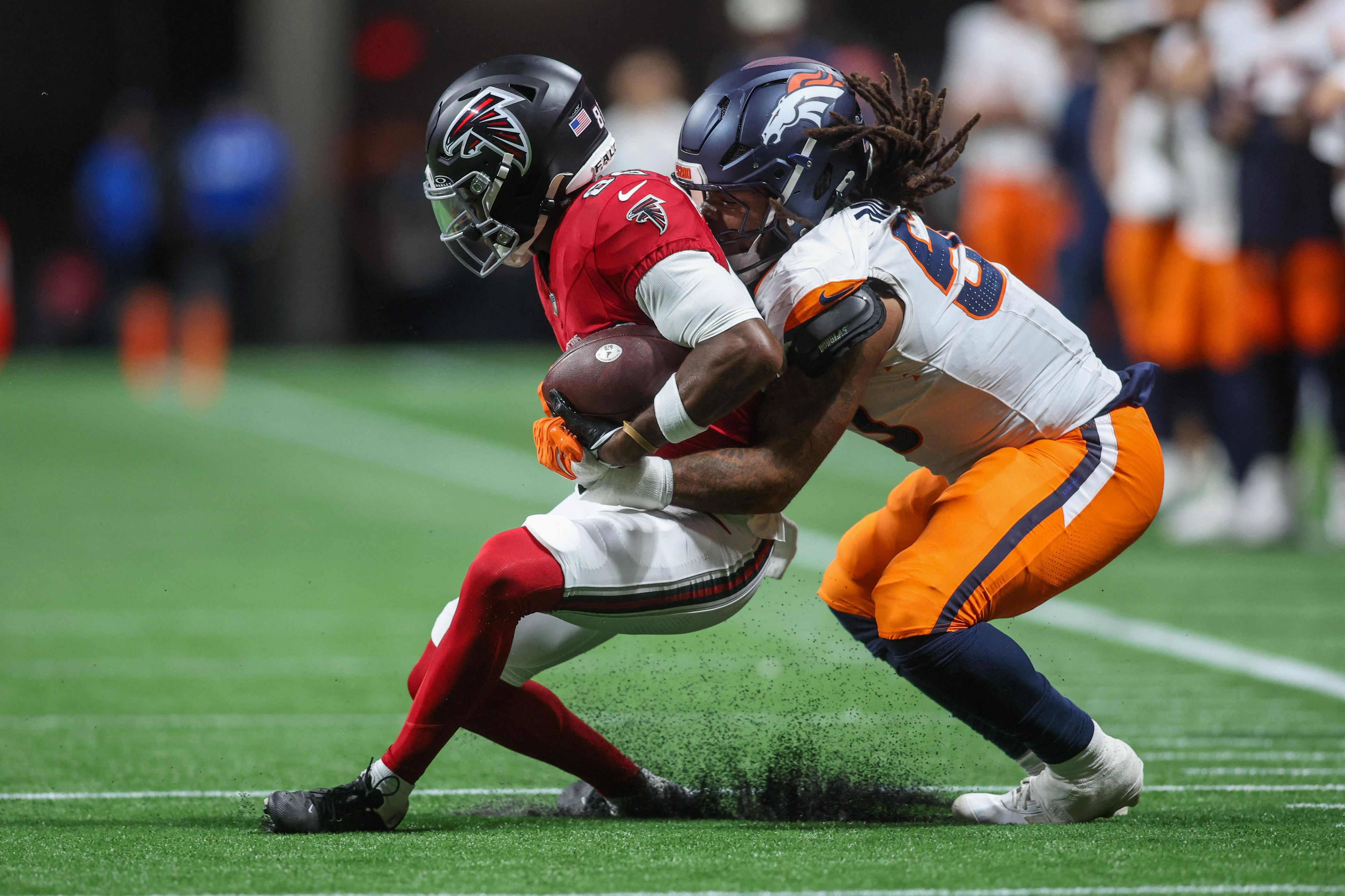 Red Murdock is signing back to the Broncos' practice squad