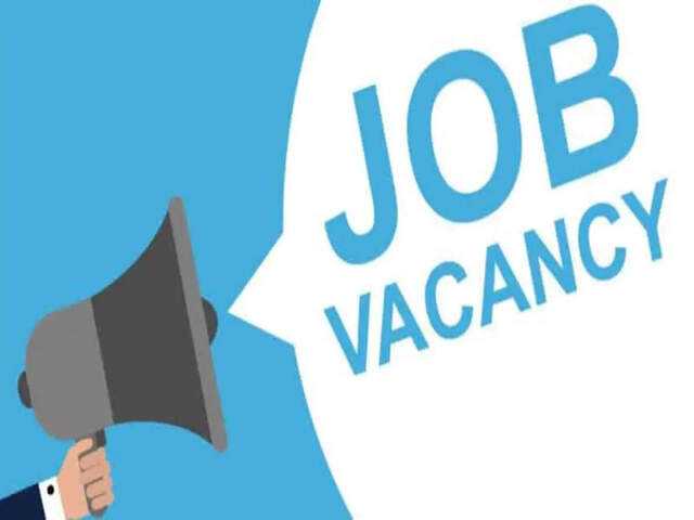 University of Delhi recruitment for senior assistants and assistants