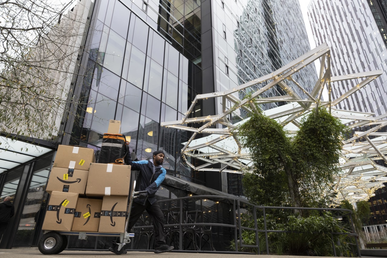 How Amazon's 'secret' ad pricing system worked, according to the FTC