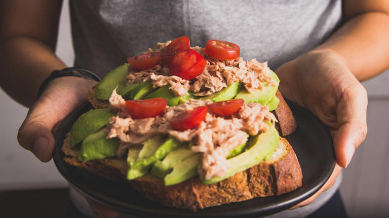 How eating canned tuna can help you lose weight
