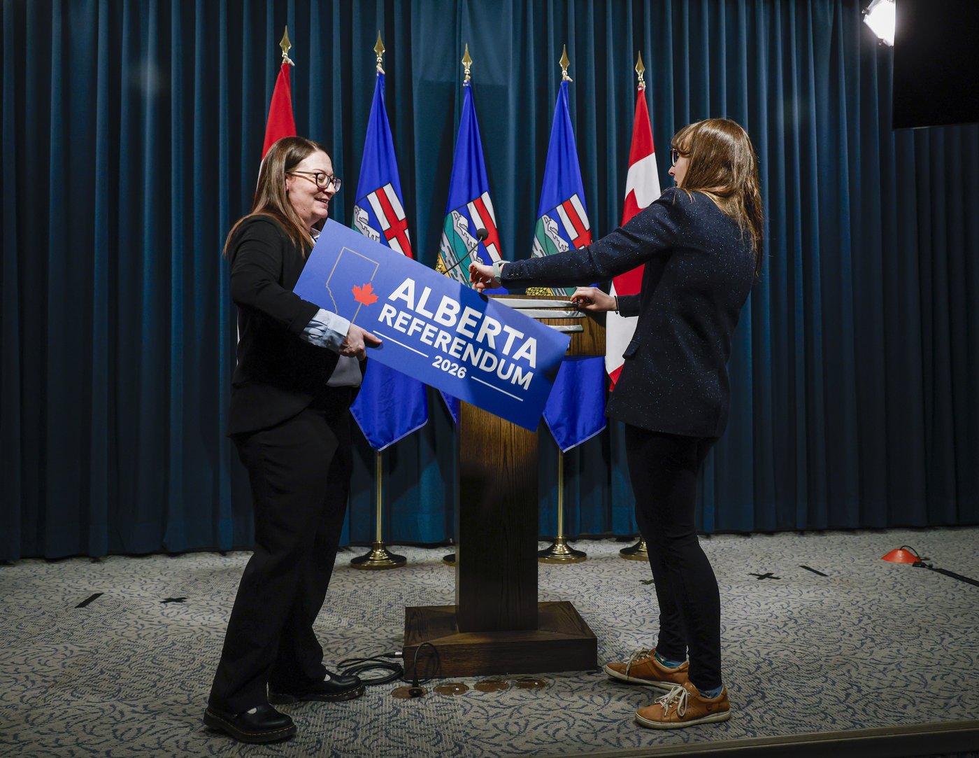 Elections Alberta begins distributing mail-in ballots for October ...
