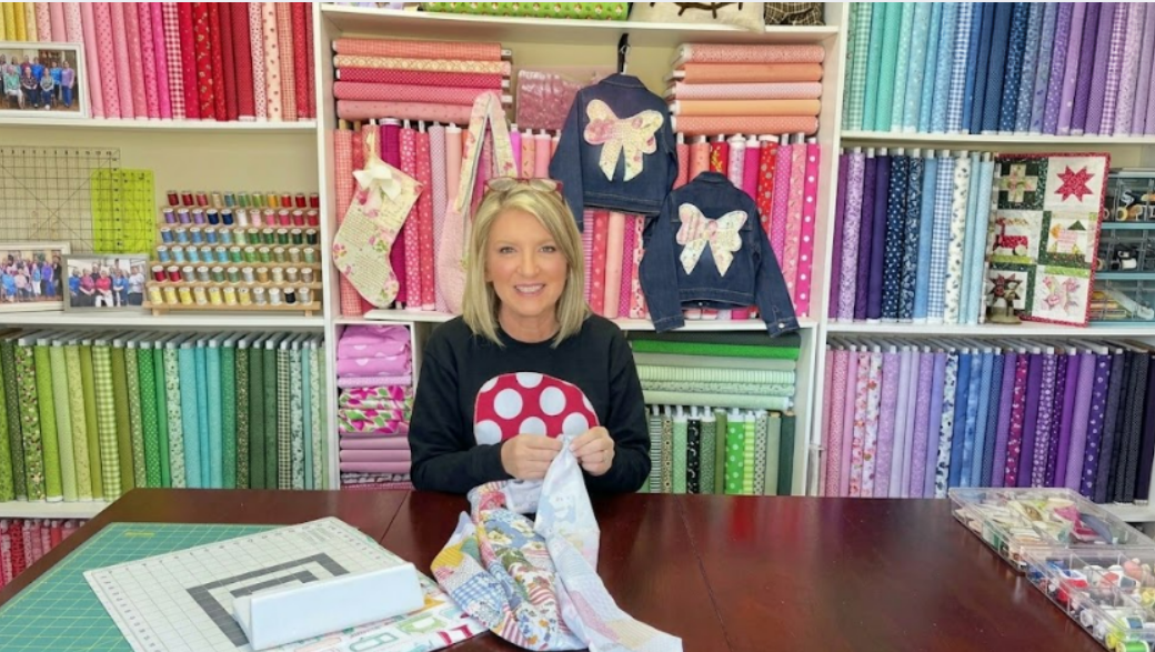 Create a stunning fabric bow with this tutorial
