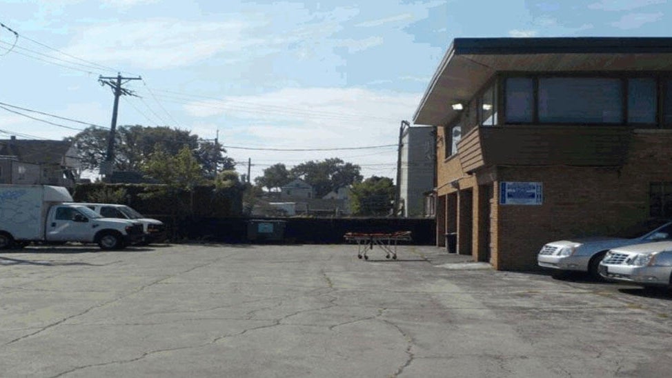 Chicago sues South Side funeral home owners over after 56 decomposing ...