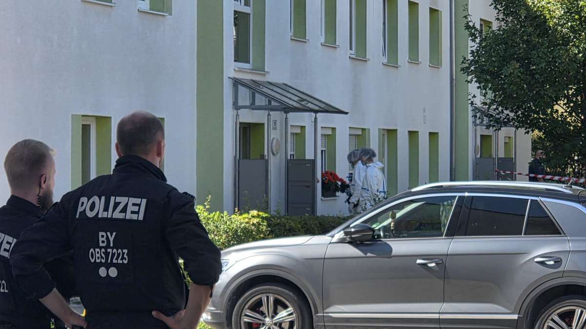 Doppelmord: Verdächtiger (19) weiterhin in Klinik – Polizei untersucht ...