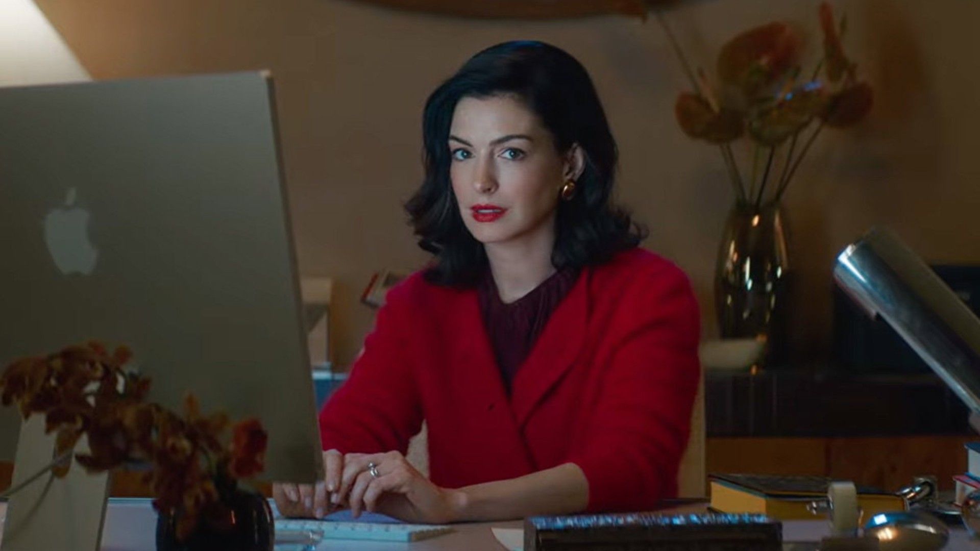 How Verity's Anne Hathaway & Josh Hartnett Developed Their Toxic ...