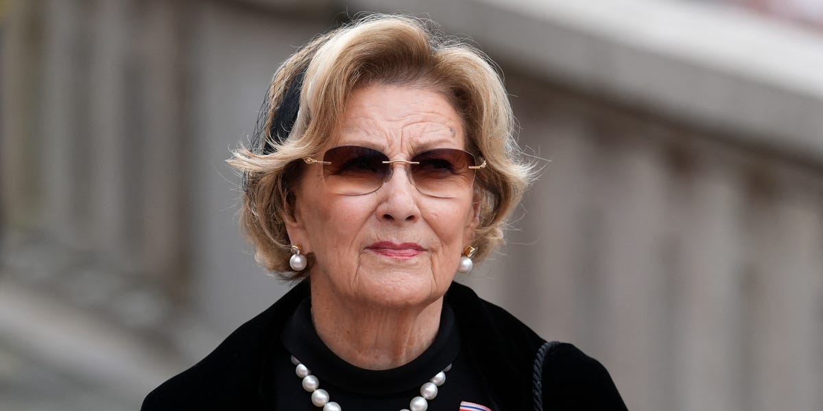 Queen Sonja left a heartbreaking final message for King Harald by his coffin
