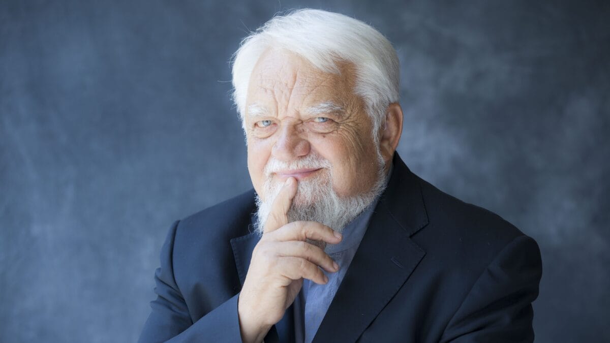 Morto Enzo Bianchi, monaco fondatore della comunità di Bose che venne allontanato da Papa Francesco
