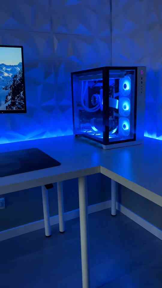 The ultimate wireless PC setup without the mess