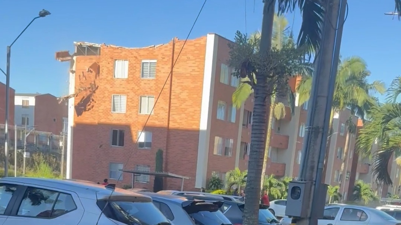 7.4 Magnitude Earthquake Rocks Pereira At 7:34 A.M.