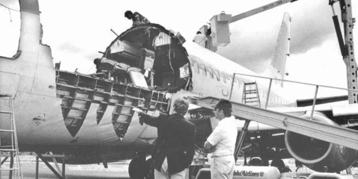 95 people were 24,000 feet in the air when this plane's roof tore away