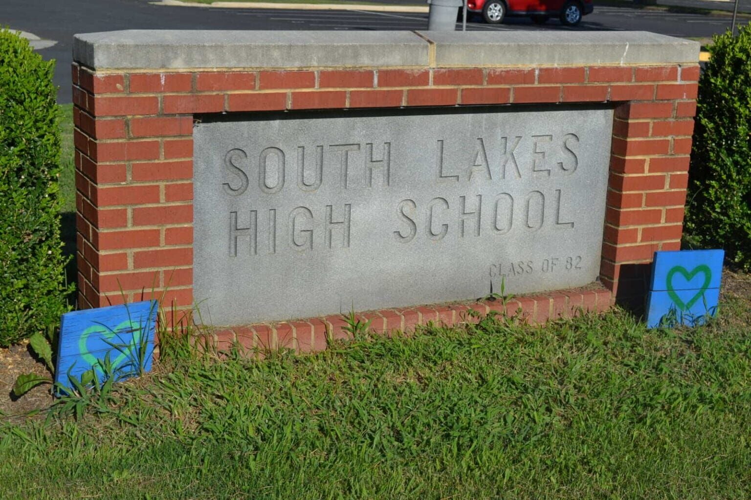 Updated: Crossing guards return to 11 Fairfax high schools after crash ...