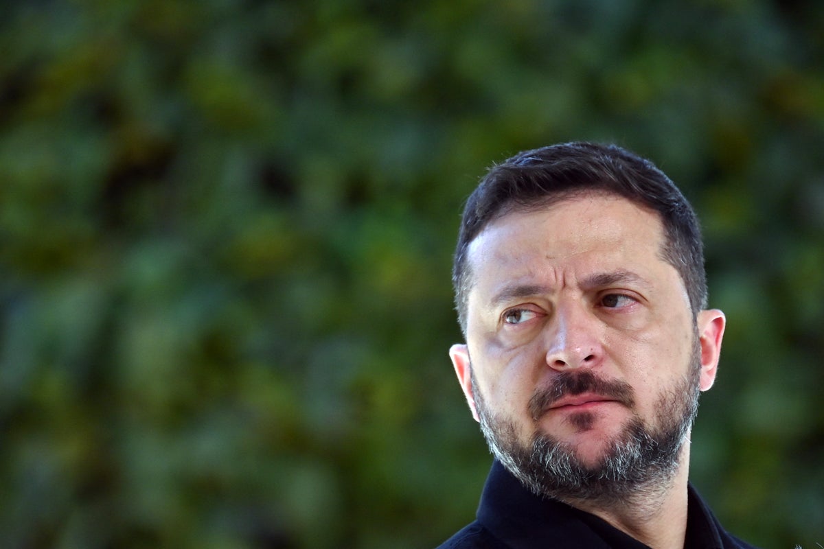 Ukraine live: Zelensky declares Russian airspace 'completely unsafe'