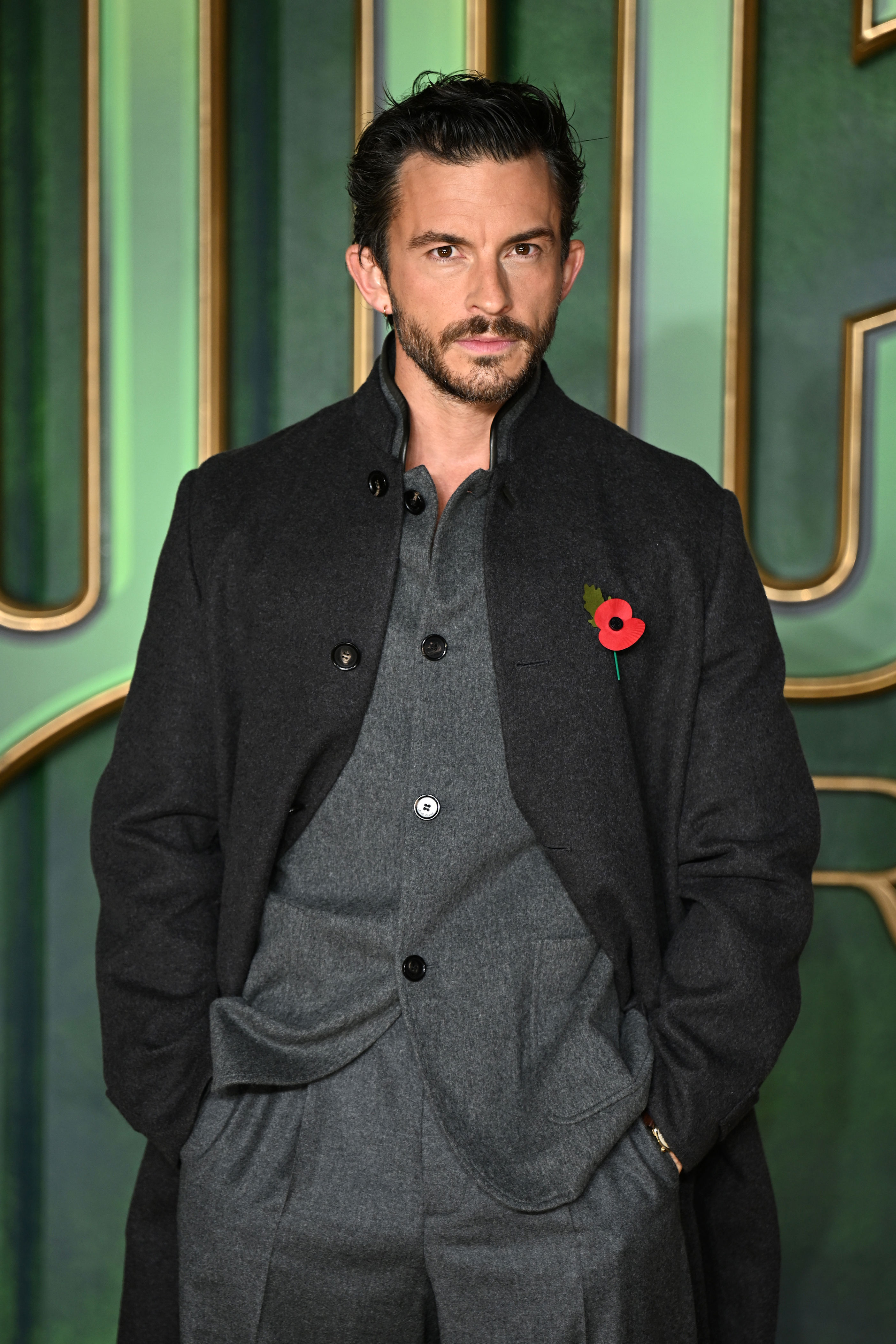 jonathan-bailey-drops-out-of-west-end-musical-weeks-after-wicked-co