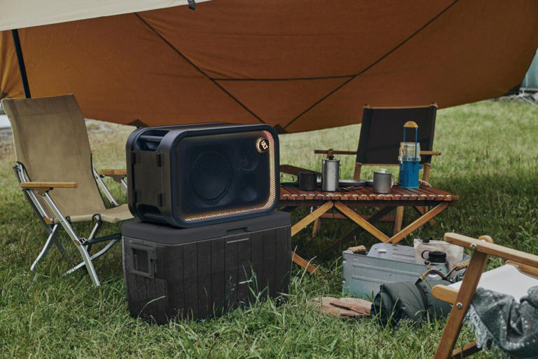 Sony's new tower speakers were built to take your party to the next level