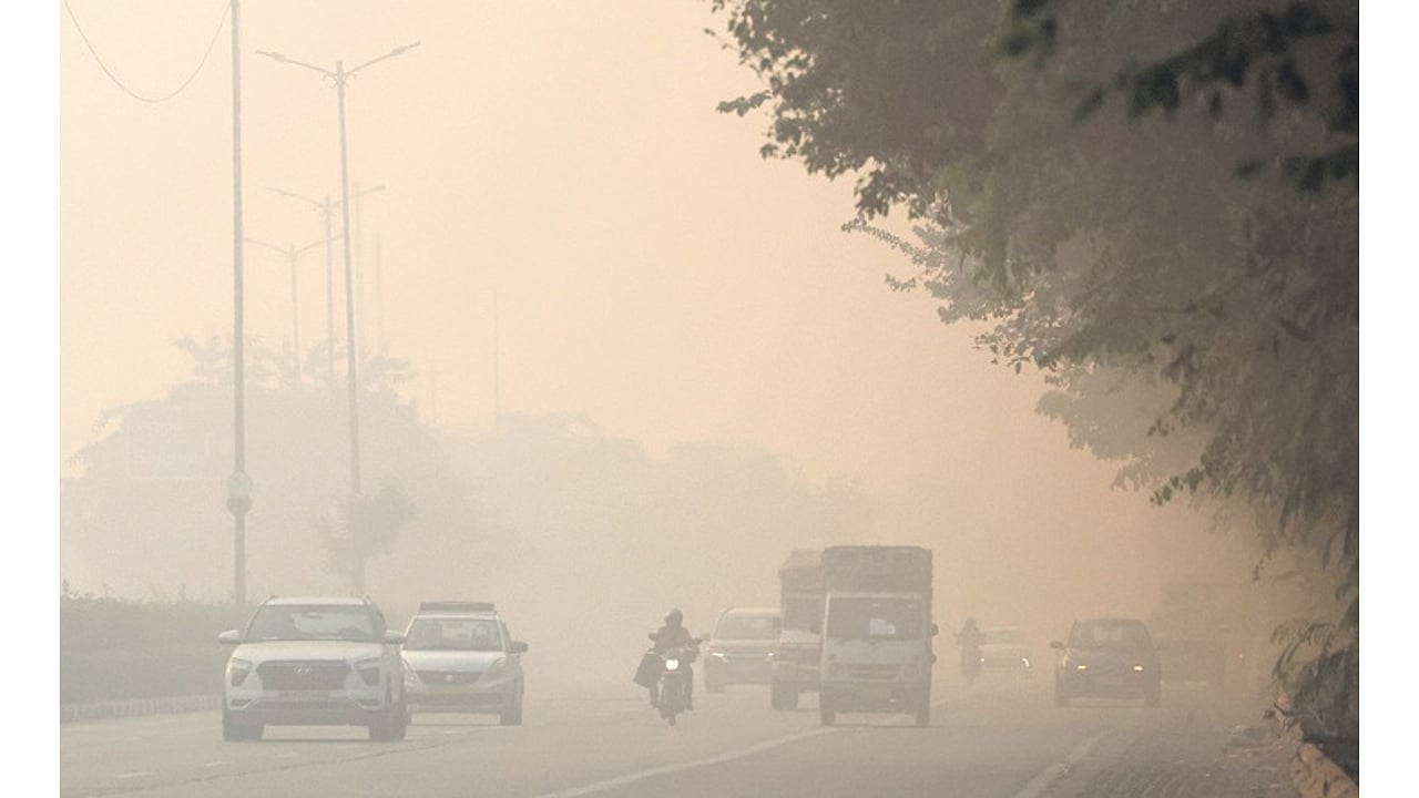 NHAI deploys 60 water sprinklers, 14 anti-smog guns to curb dust ...