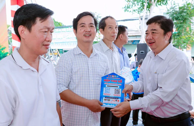 'Hộp thư số' lắng nghe tiếng nói người dân