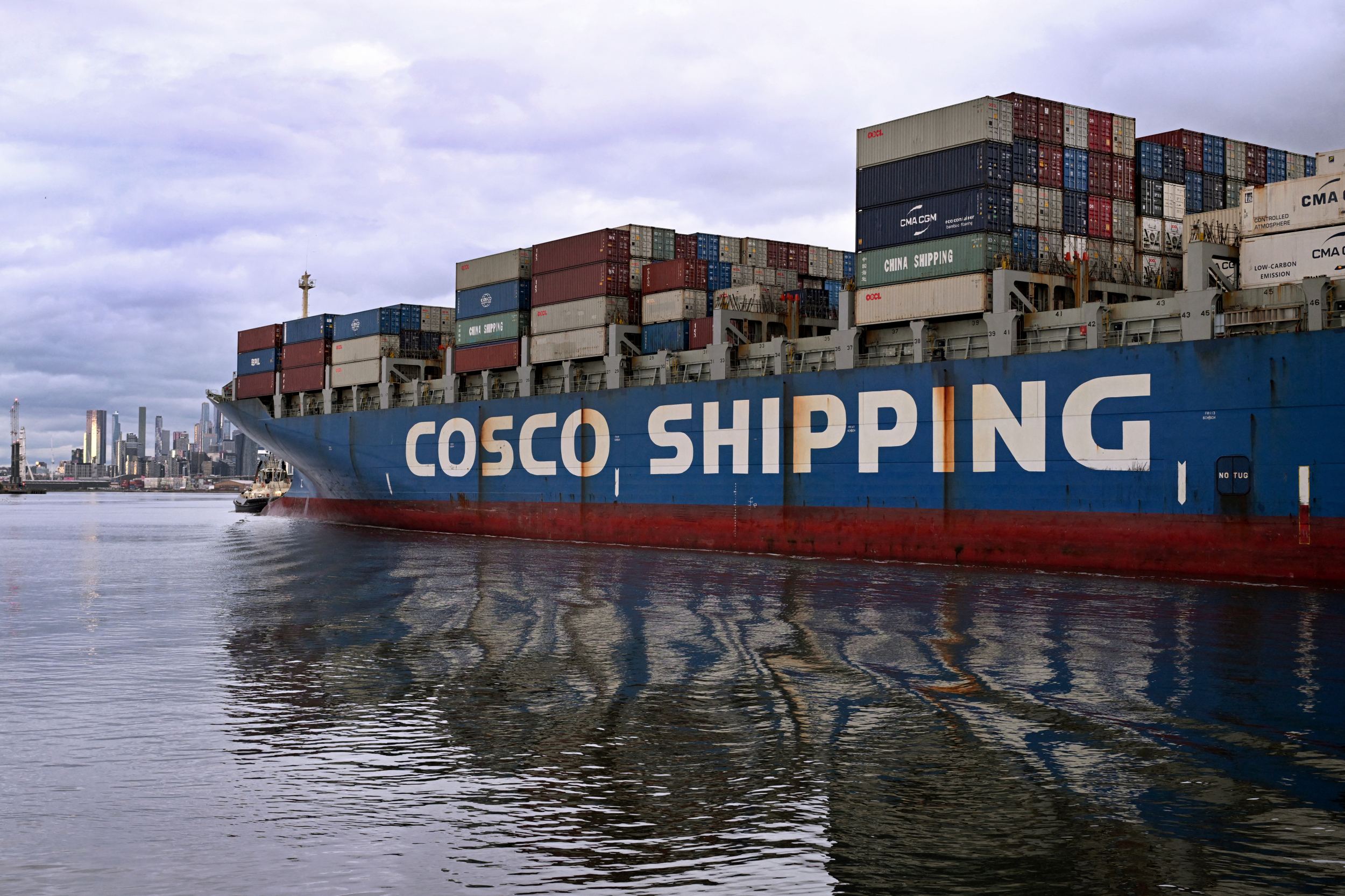 Chinese shipping giant COSCO accused of spying for Beijing. US ...